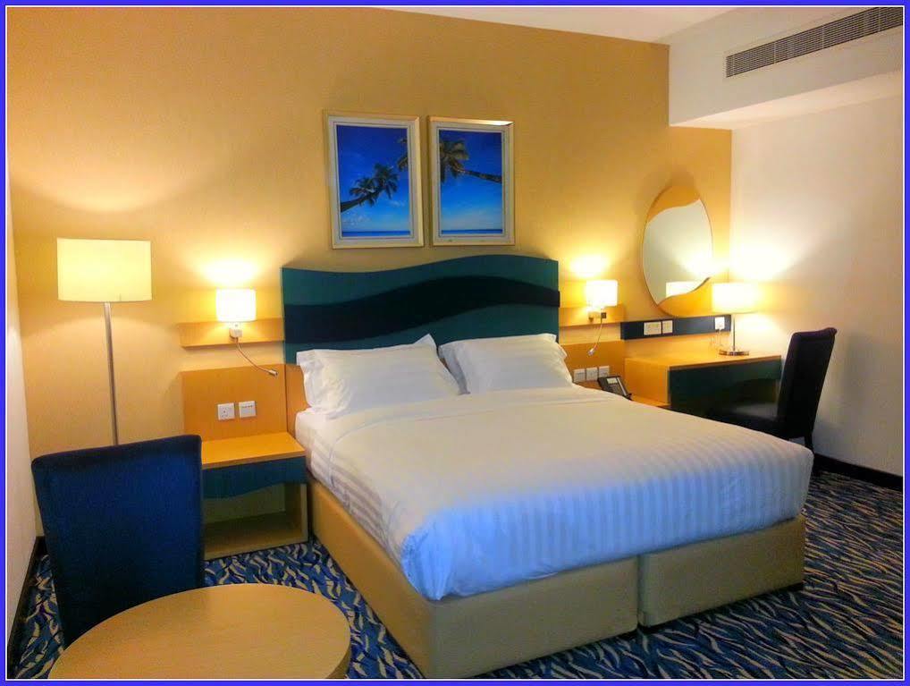 Harbour Suites Hotel Manama Extérieur photo